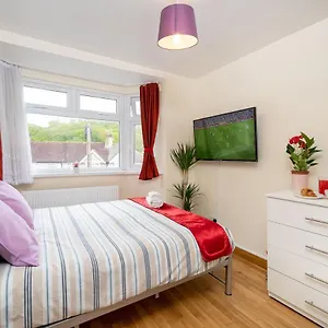 Apartment F4 Modern Double