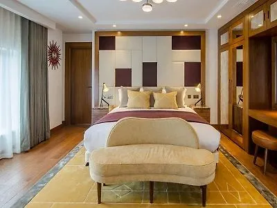 *****  Devonshire Club & Hotel London United Kingdom